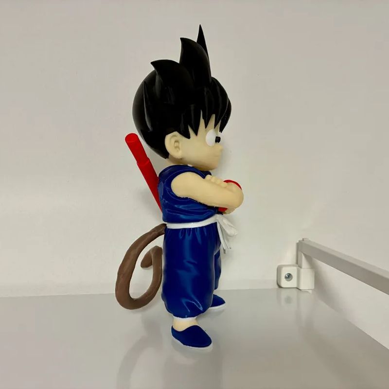 Boneco Garoto Guerreiro com Bastão